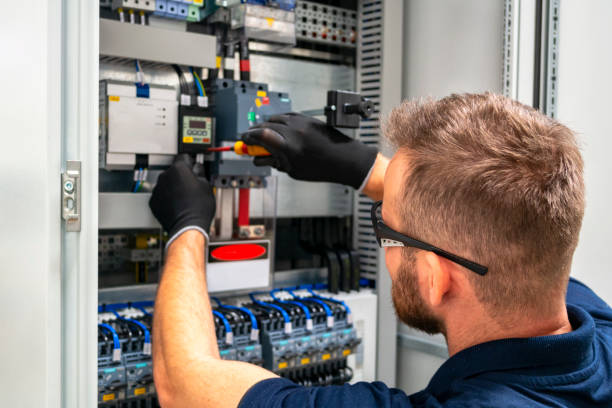 Best Circuit Breaker Repair  in Nederland, TX